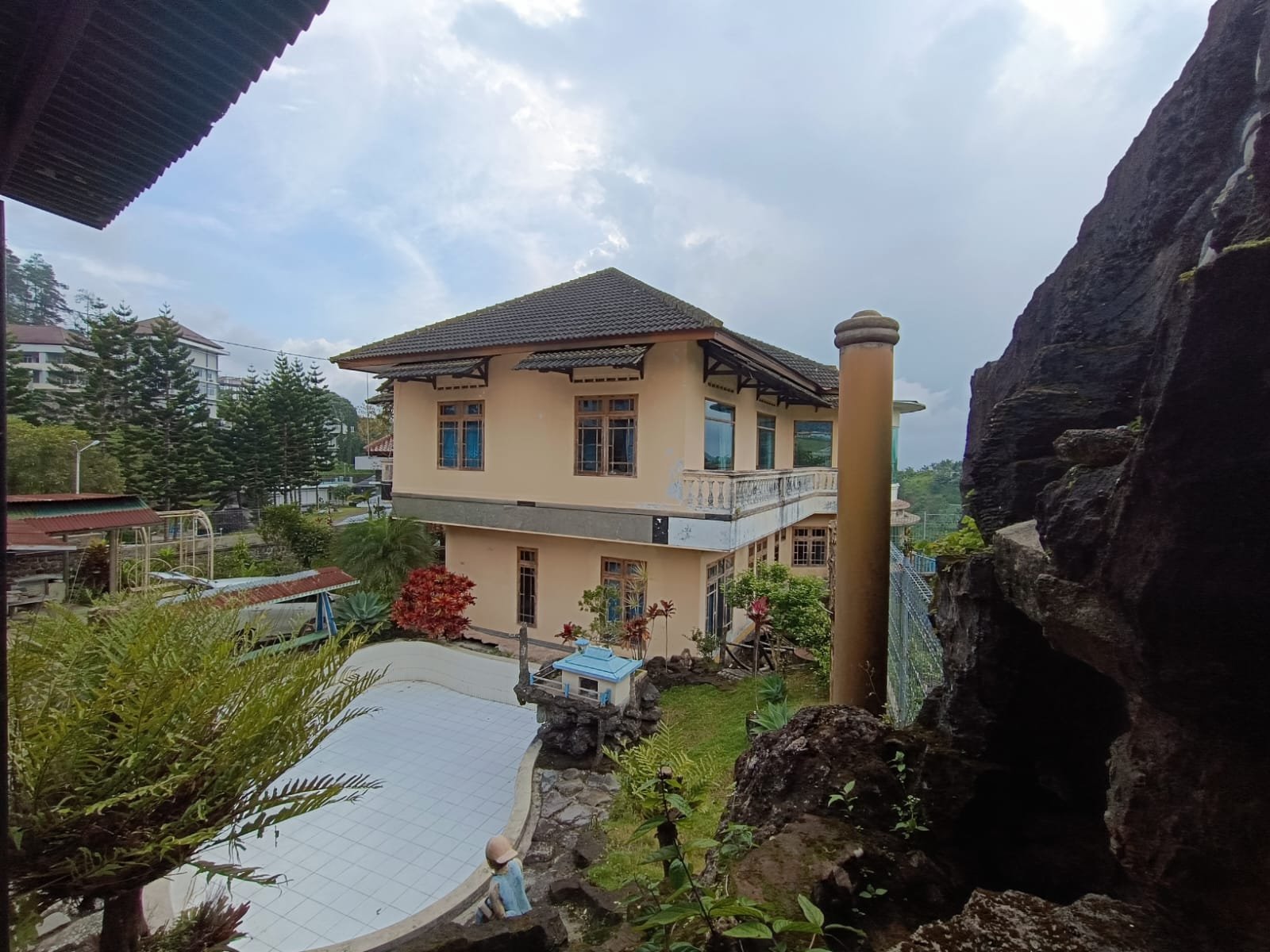 WhatsApp Image 2024-03-15 at 08.42.09