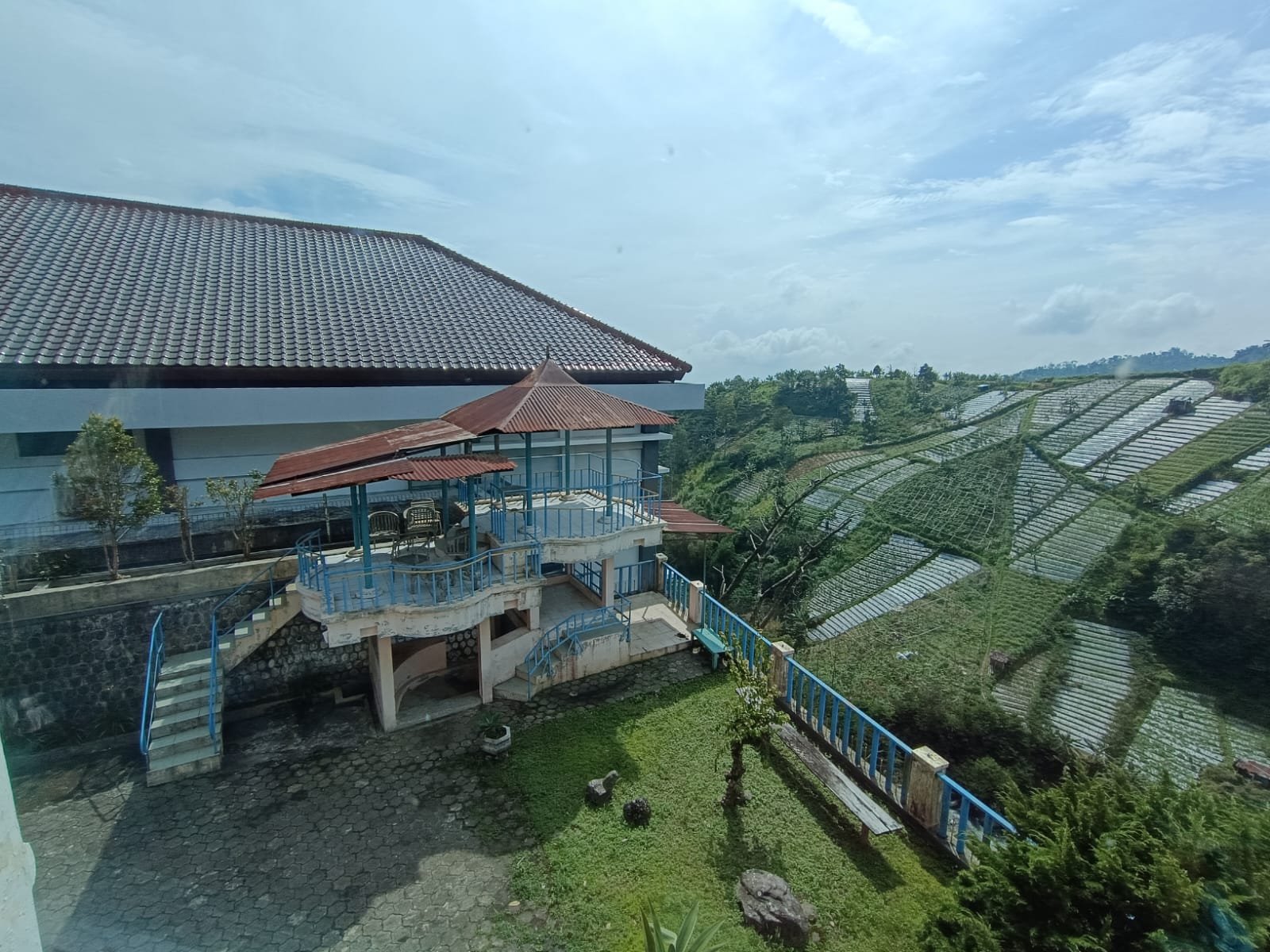 WhatsApp Image 2024-03-15 at 08.42.38