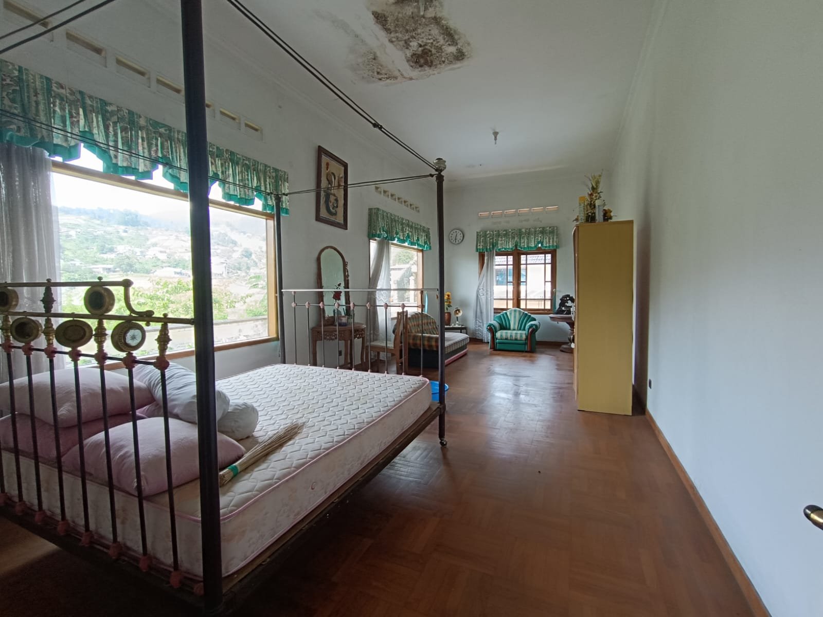 WhatsApp Image 2024-03-15 at 08.42.40 (1)