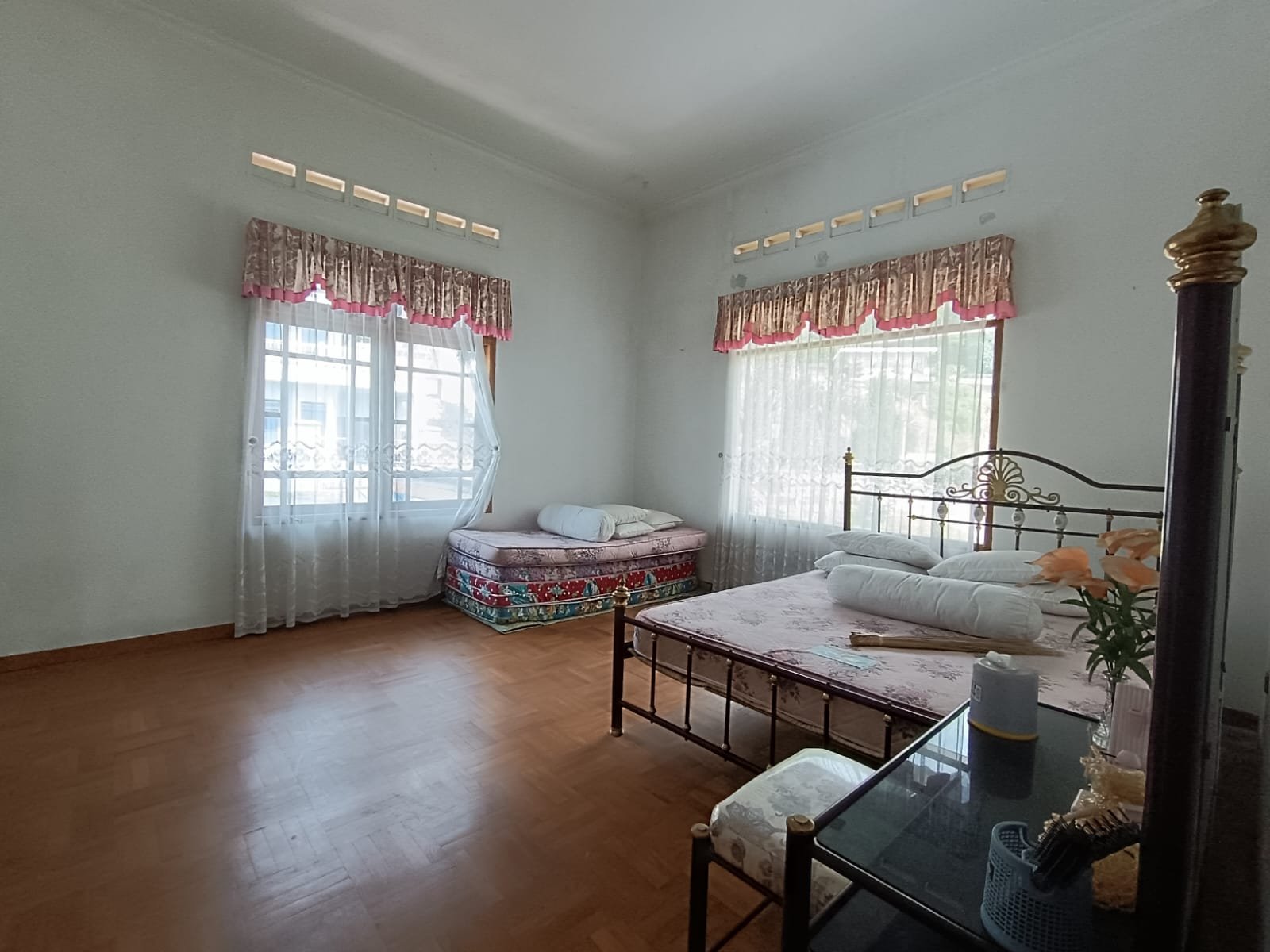 WhatsApp Image 2024-03-15 at 08.42.40