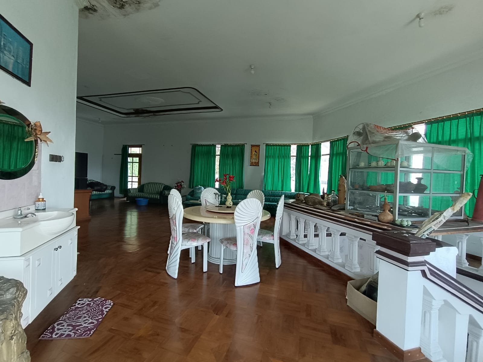 WhatsApp Image 2024-03-15 at 08.42.43