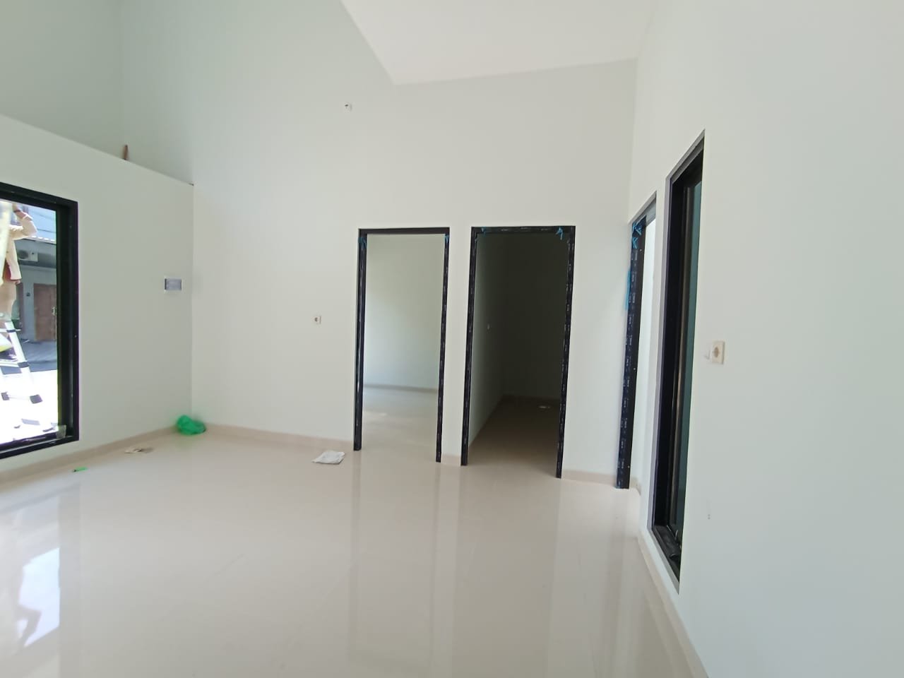 WhatsApp Image 2024-05-08 at 14.58.33 (2)