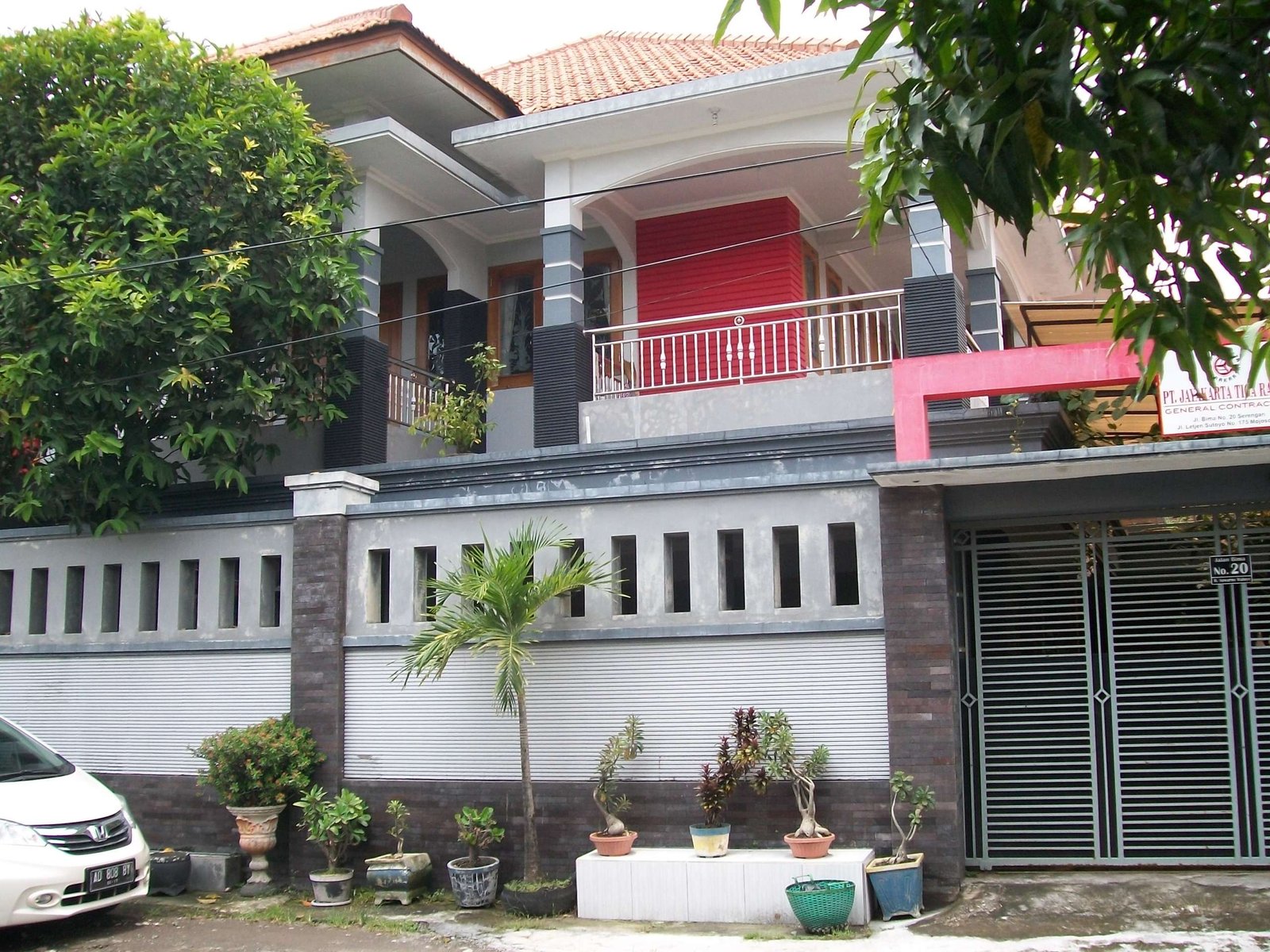 Meme-Rumah Jl.Bima Serengan