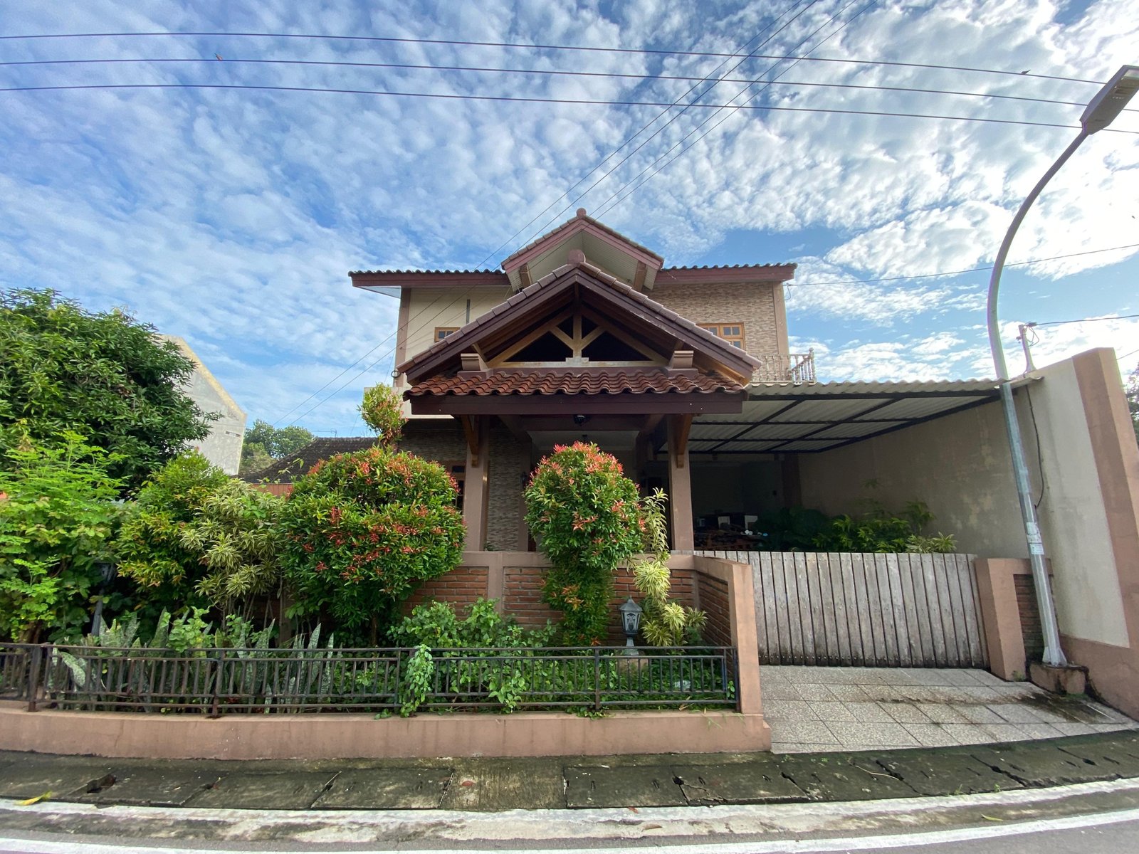 WhatsApp Image 2024-10-17 at 10.36.29