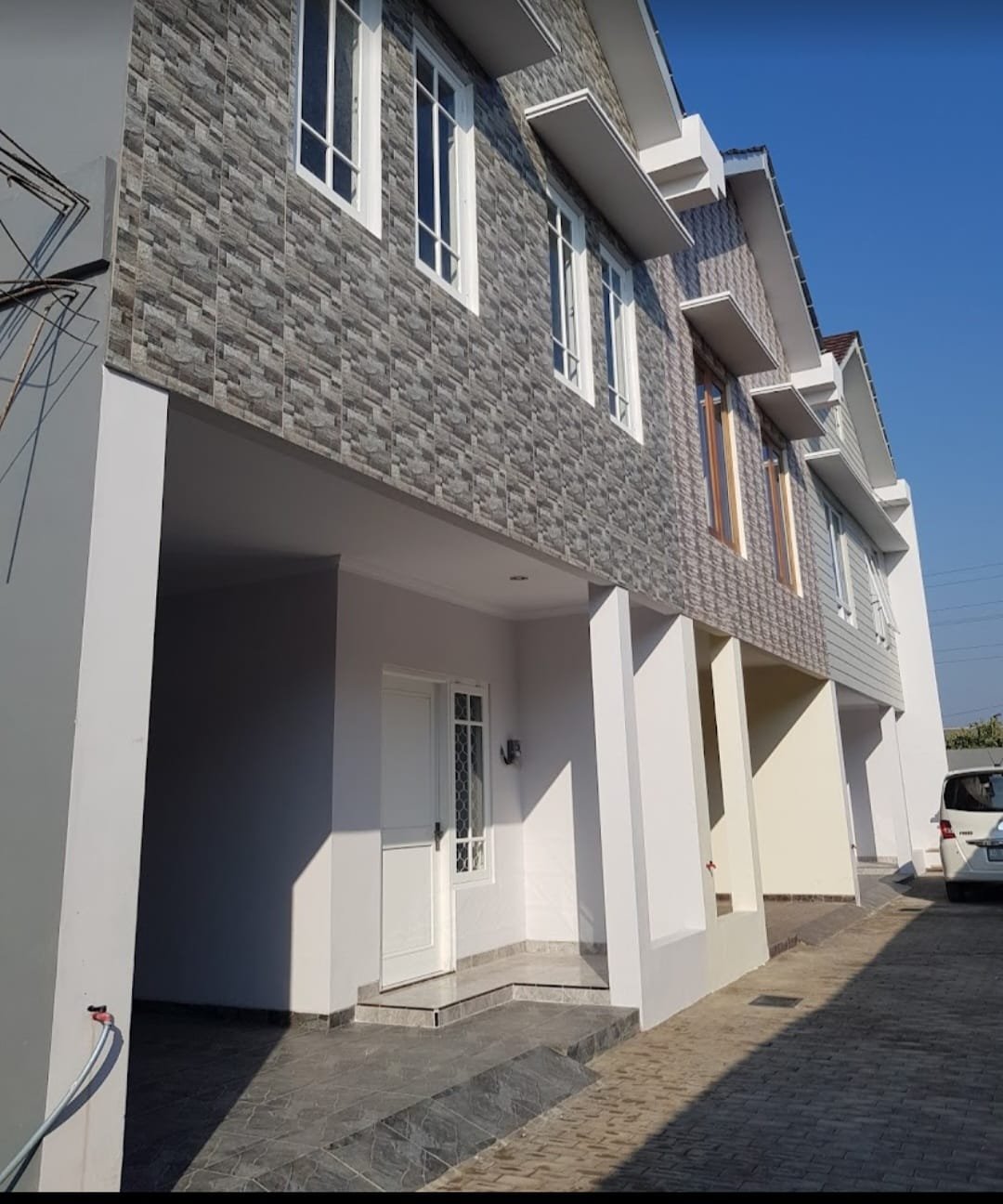 Sumber Solo Dekat Rumah Jokowi LT 300 EK (5)