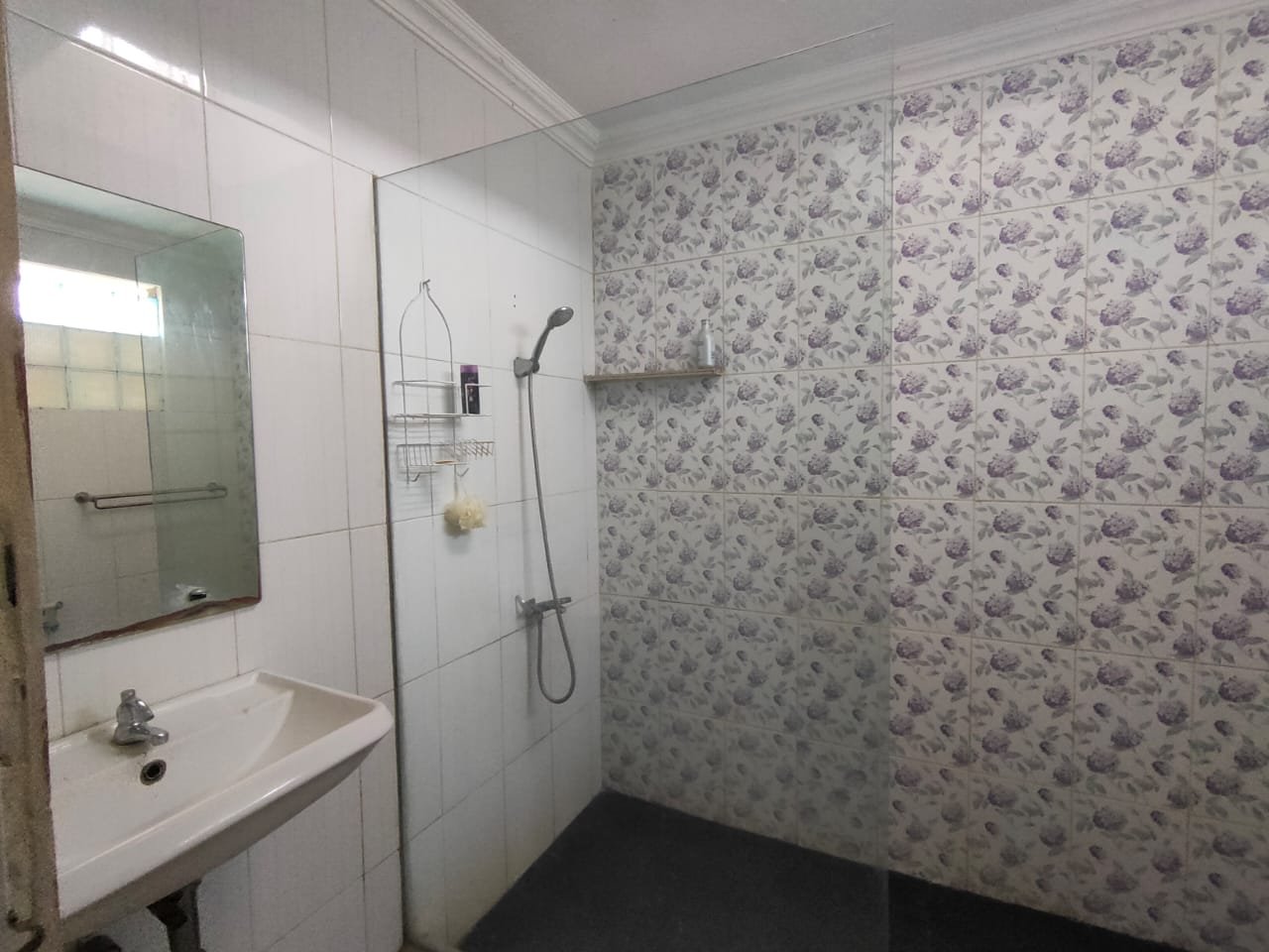 WhatsApp Image 2024-06-24 at 08.32.00 (1)