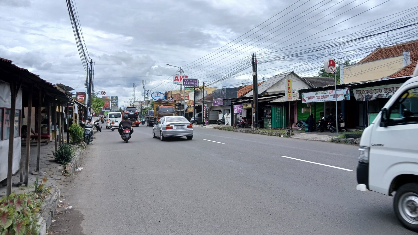 WhatsApp Image 2024-12-02 at 10.49.17 (1)