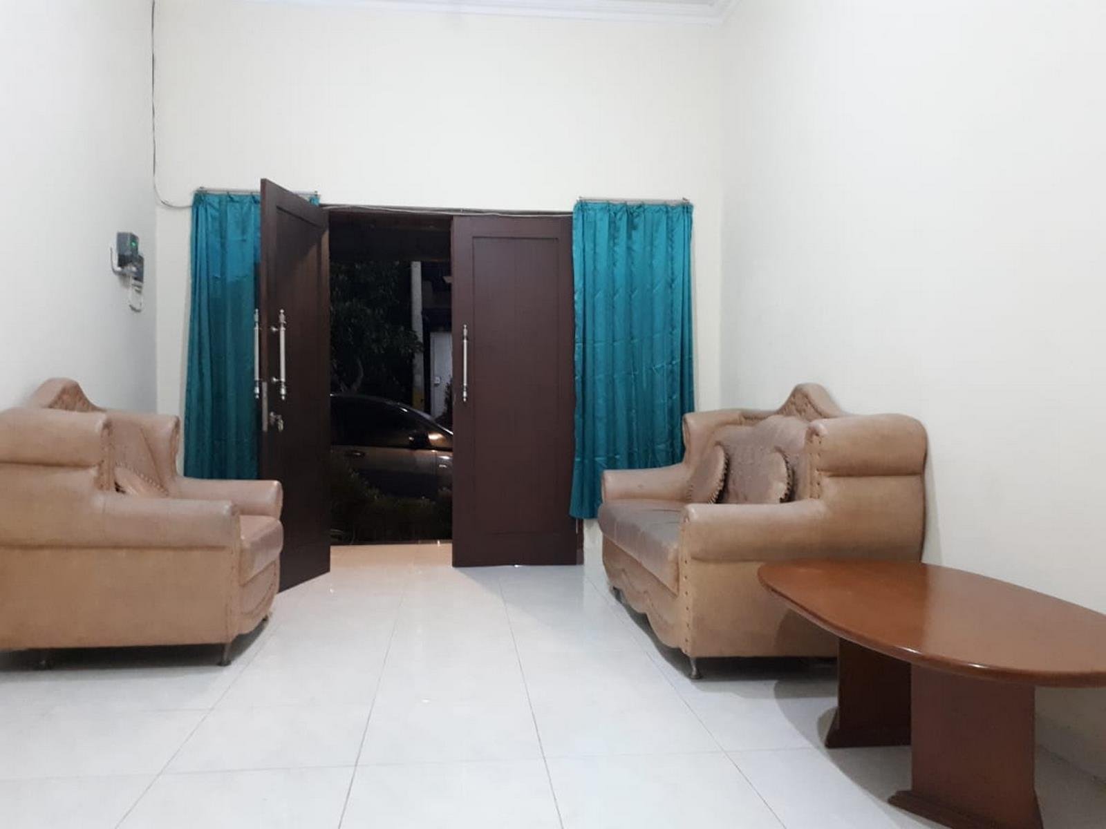 WhatsApp Image 2021-03-29 at 16.10.32 (Copy)