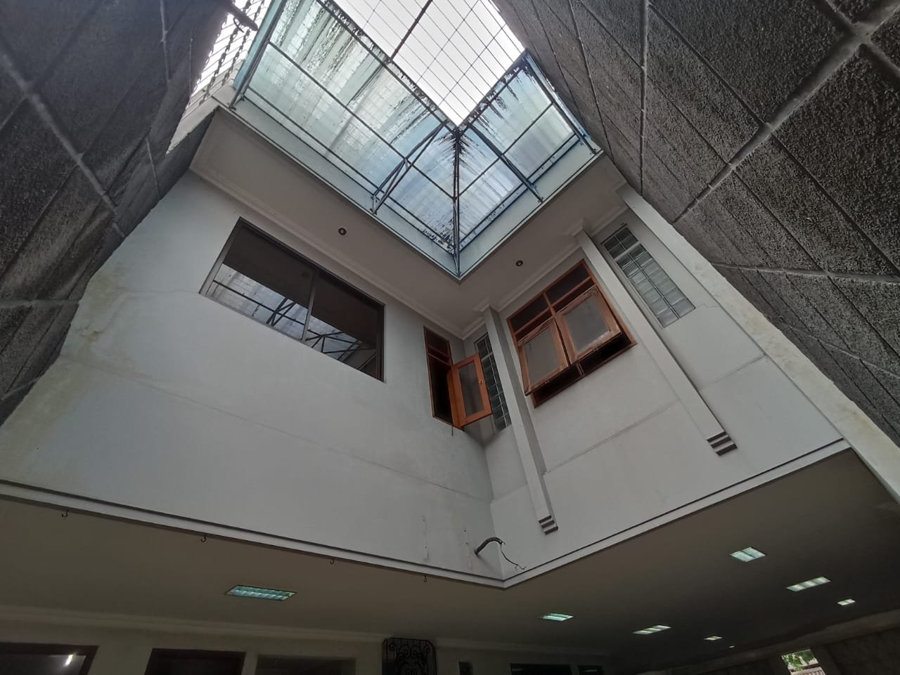 WhatsApp Image 2022-10-29 at 12.02.40 (1)