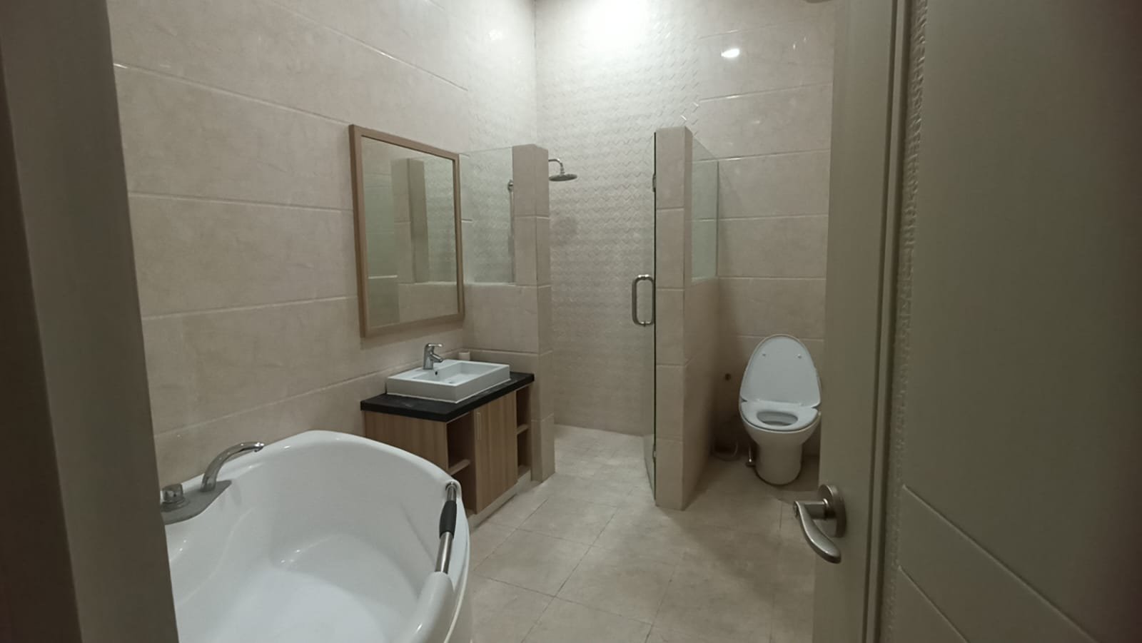 WhatsApp Image 2024-01-15 at 10.40.17