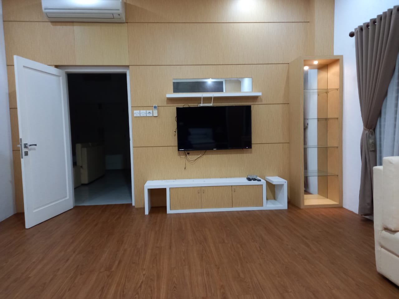 WhatsApp Image 2024-01-15 at 10.41.01