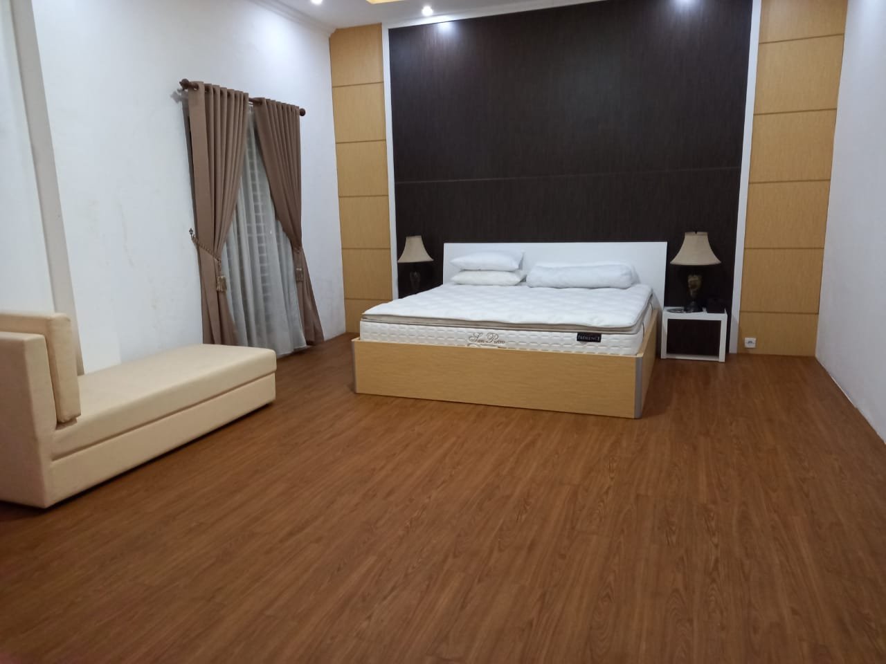 WhatsApp Image 2024-01-15 at 10.42.06