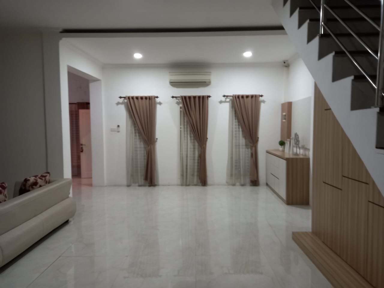 WhatsApp Image 2024-01-15 at 10.42.08