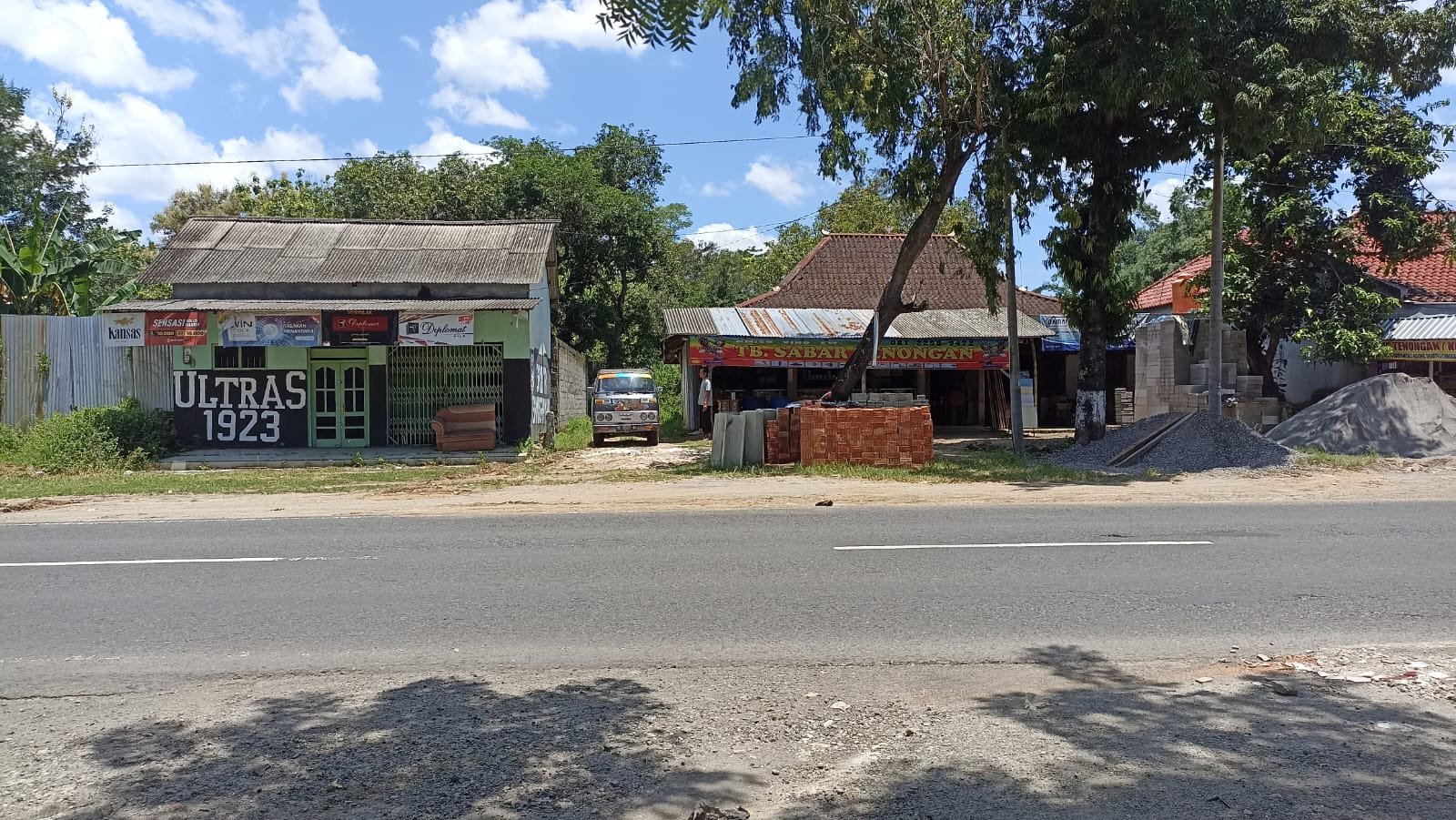 WhatsApp Image 2024-03-23 at 09.37.47 (1)