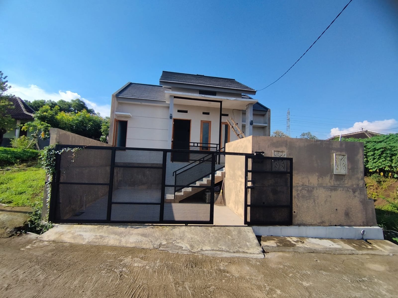 WhatsApp Image 2024-05-01 at 23.14.24