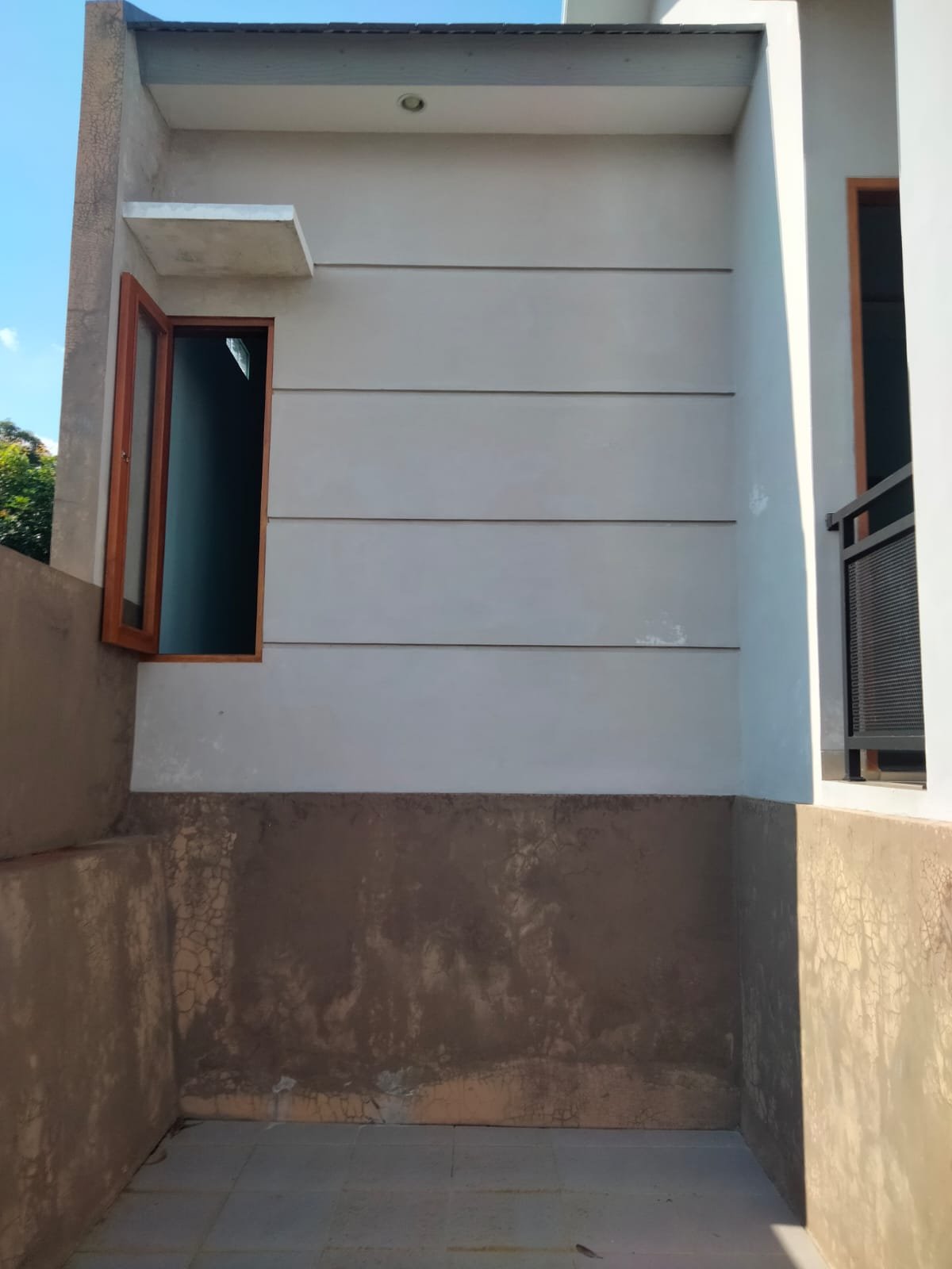 WhatsApp Image 2024-05-01 at 23.14.26 (1)