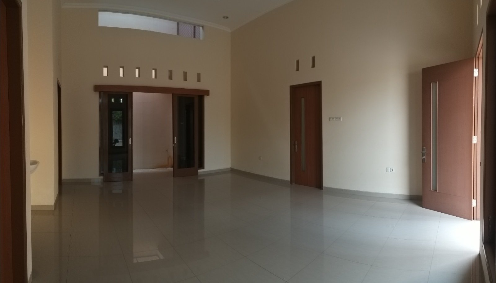 WhatsApp Image 2024-10-24 at 19.43.29 (1)