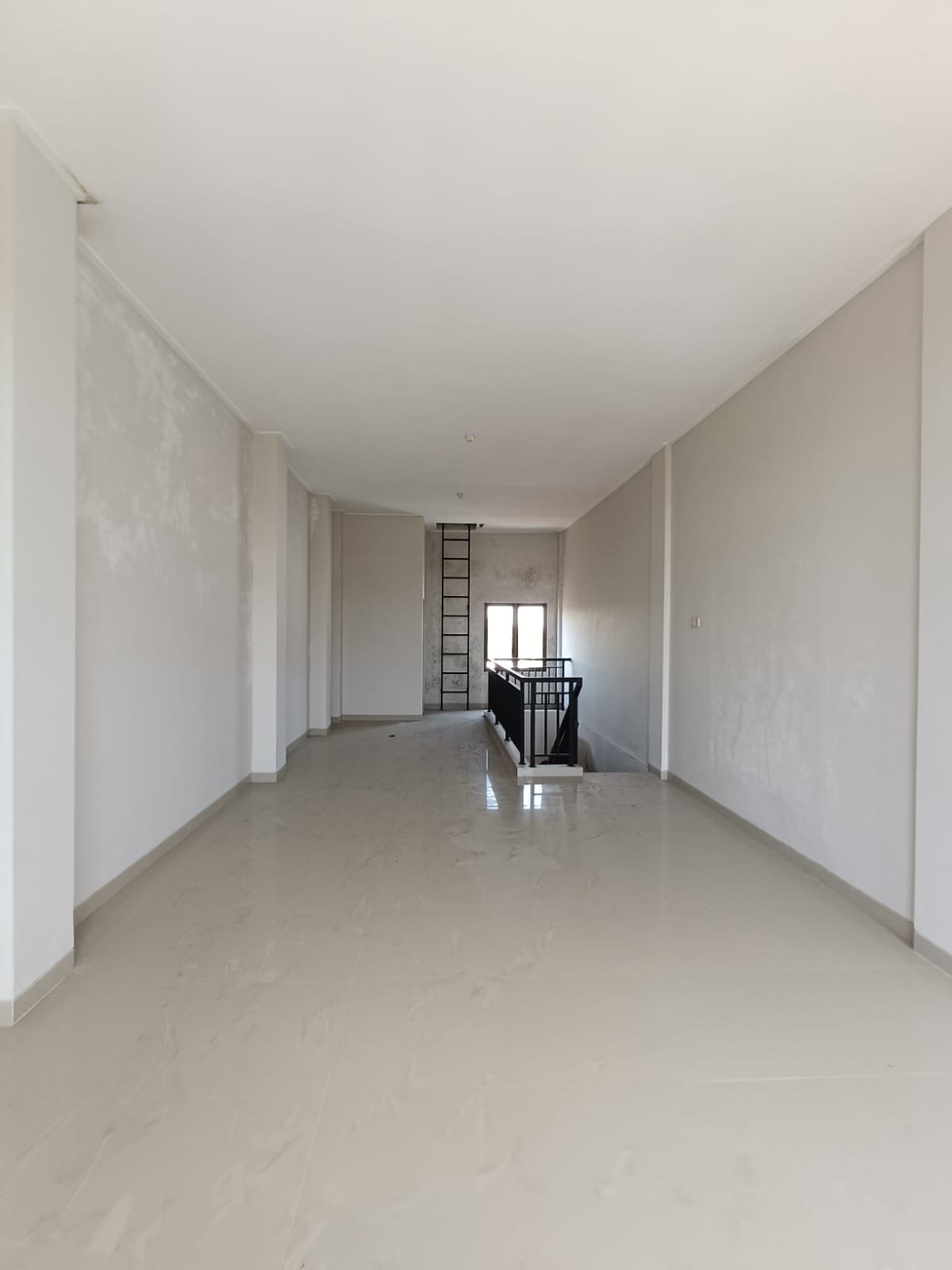 WhatsApp Image 2024-11-08 at 16.05.51