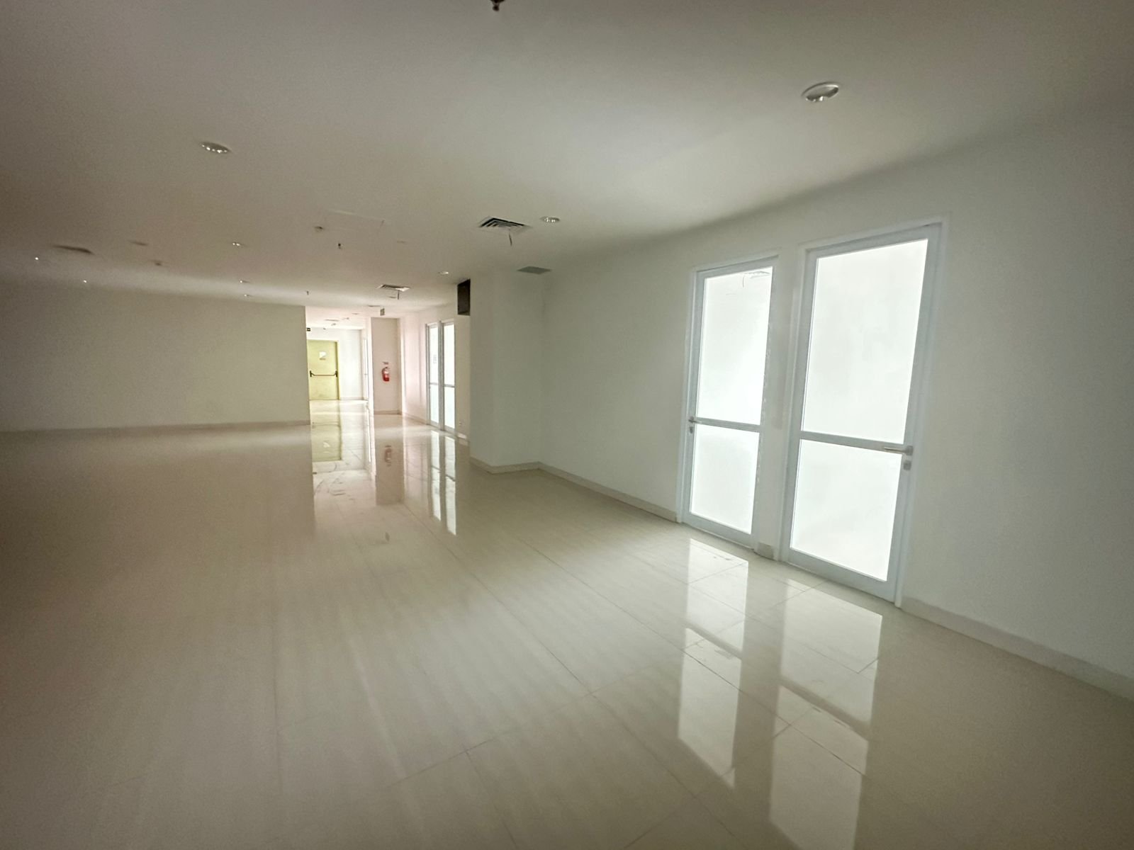 WhatsApp Image 2025-03-14 at 08.47.31 (1)