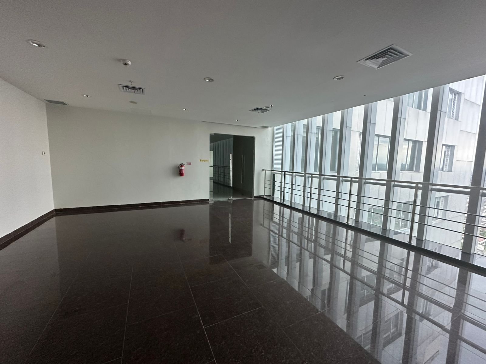 WhatsApp Image 2025-03-14 at 08.47.33 (2)