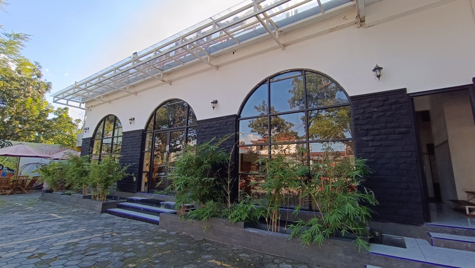 WhatsApp Image 2025-04-30 at 08.52.01