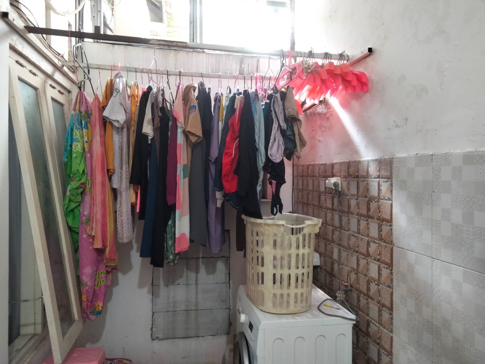 WhatsApp Image 2025-05-15 at 14.25.03 (1)