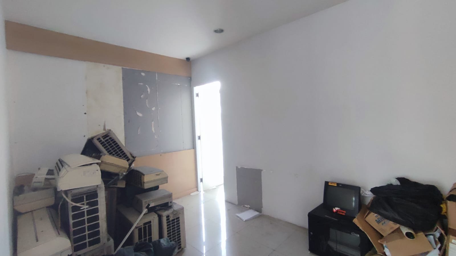 WhatsApp Image 2025-05-19 at 09.01.17 (1)