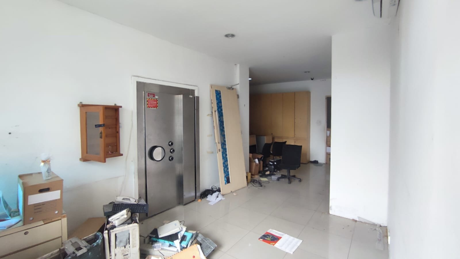 WhatsApp Image 2025-05-19 at 09.01.17