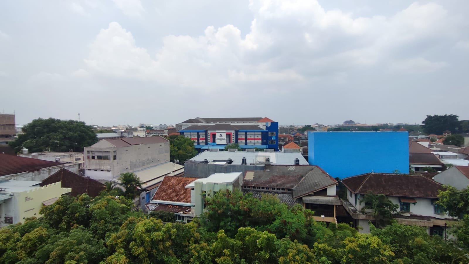 WhatsApp Image 2025-05-19 at 09.01.22 (1)