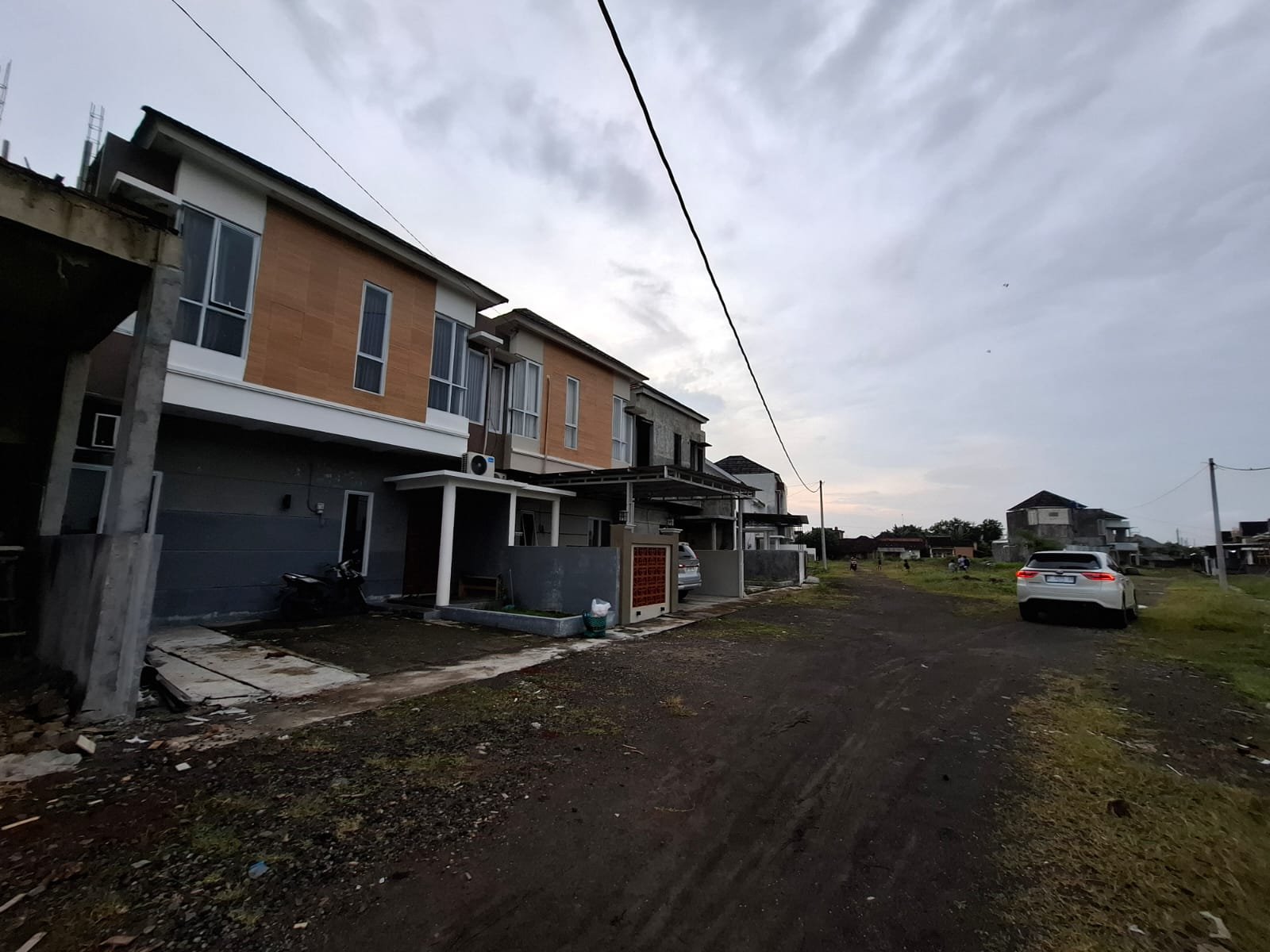 WhatsApp Image 2025-05-21 at 09.52.48