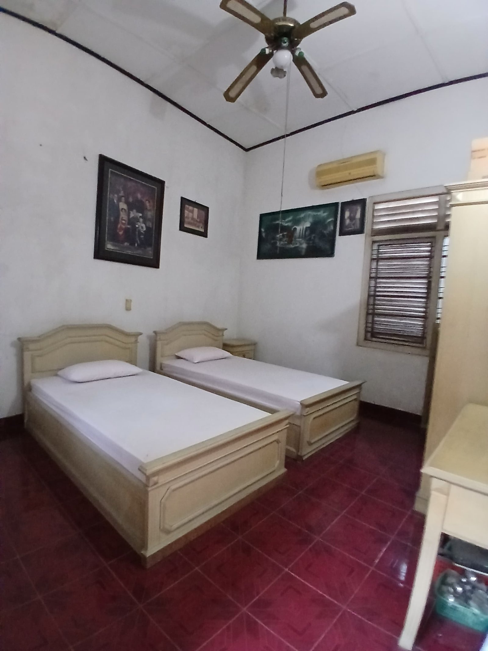 WhatsApp Image 2025-05-23 at 10.24.26 AM