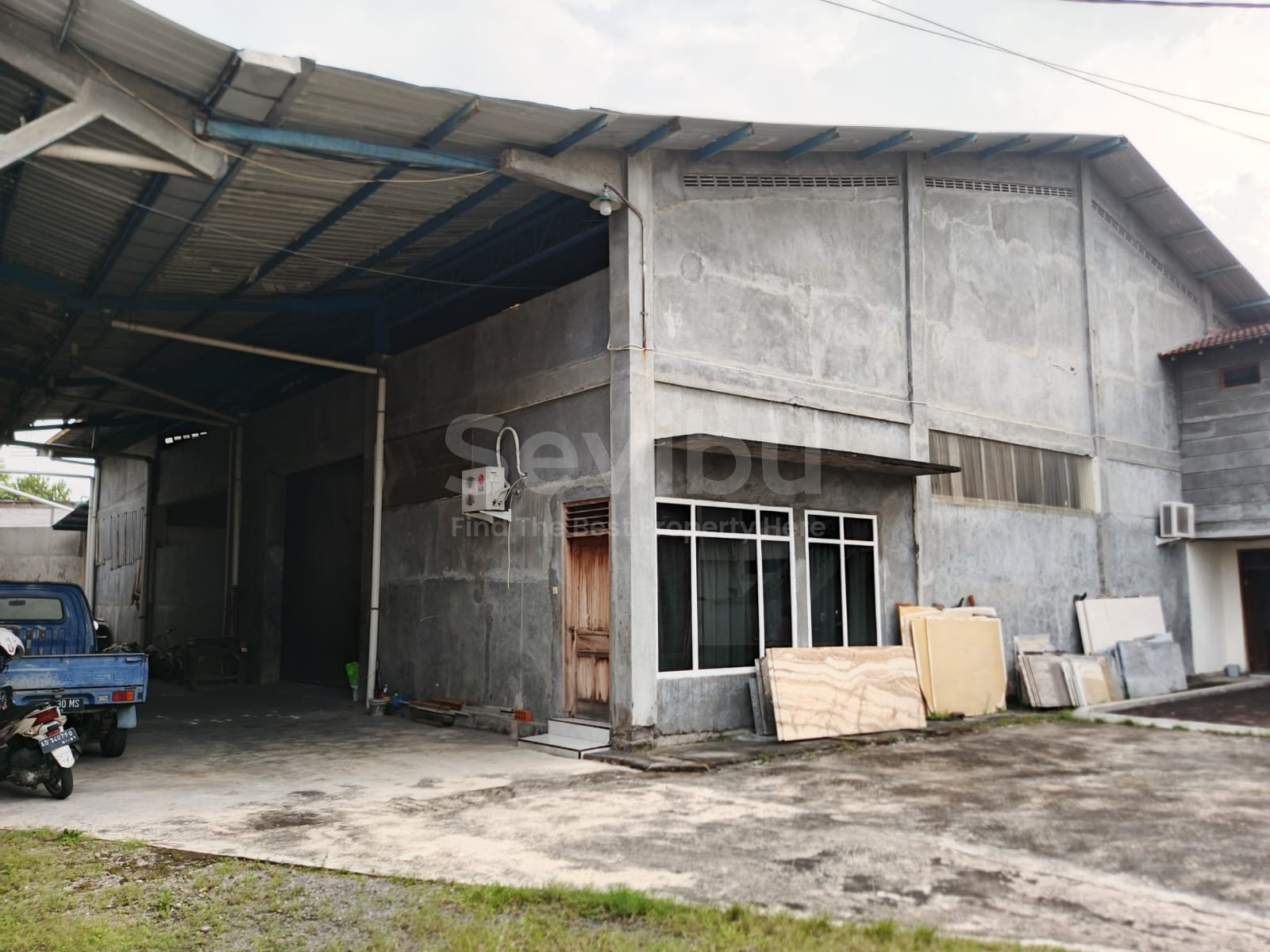 WhatsApp Image 2025-05-22 at 22.59.05