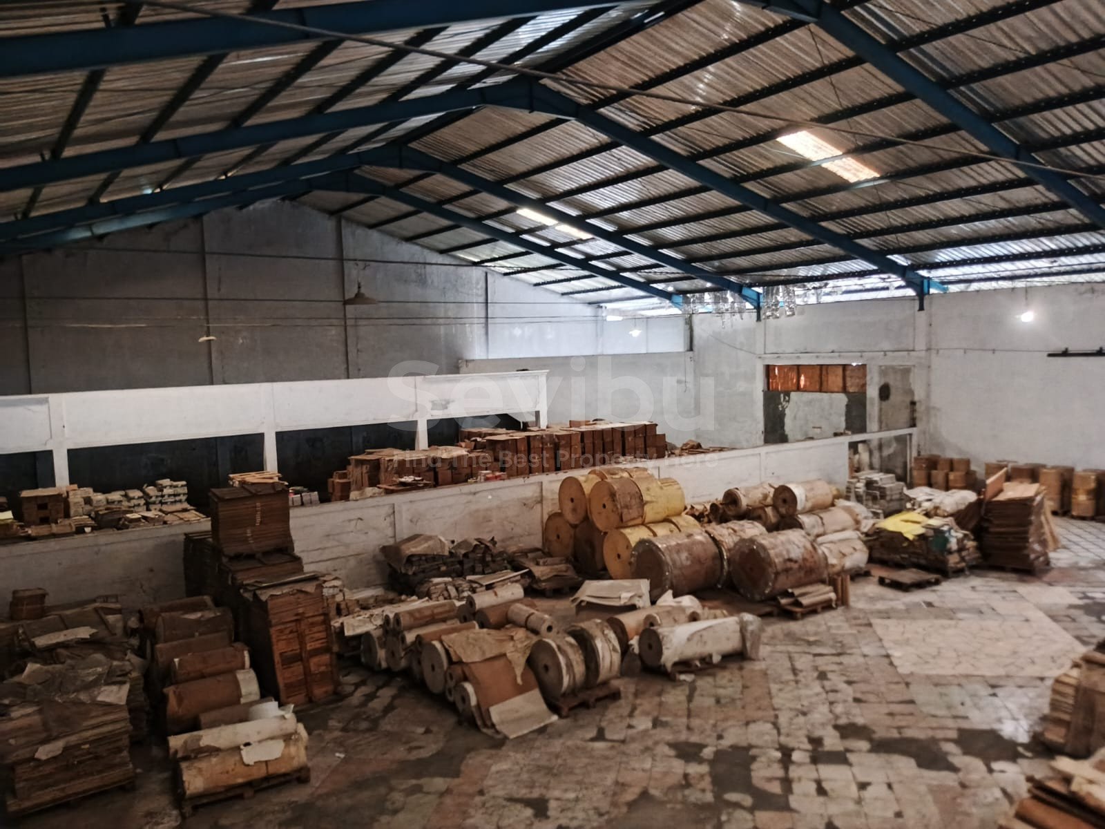 WhatsApp Image 2025-05-22 at 22.59.27