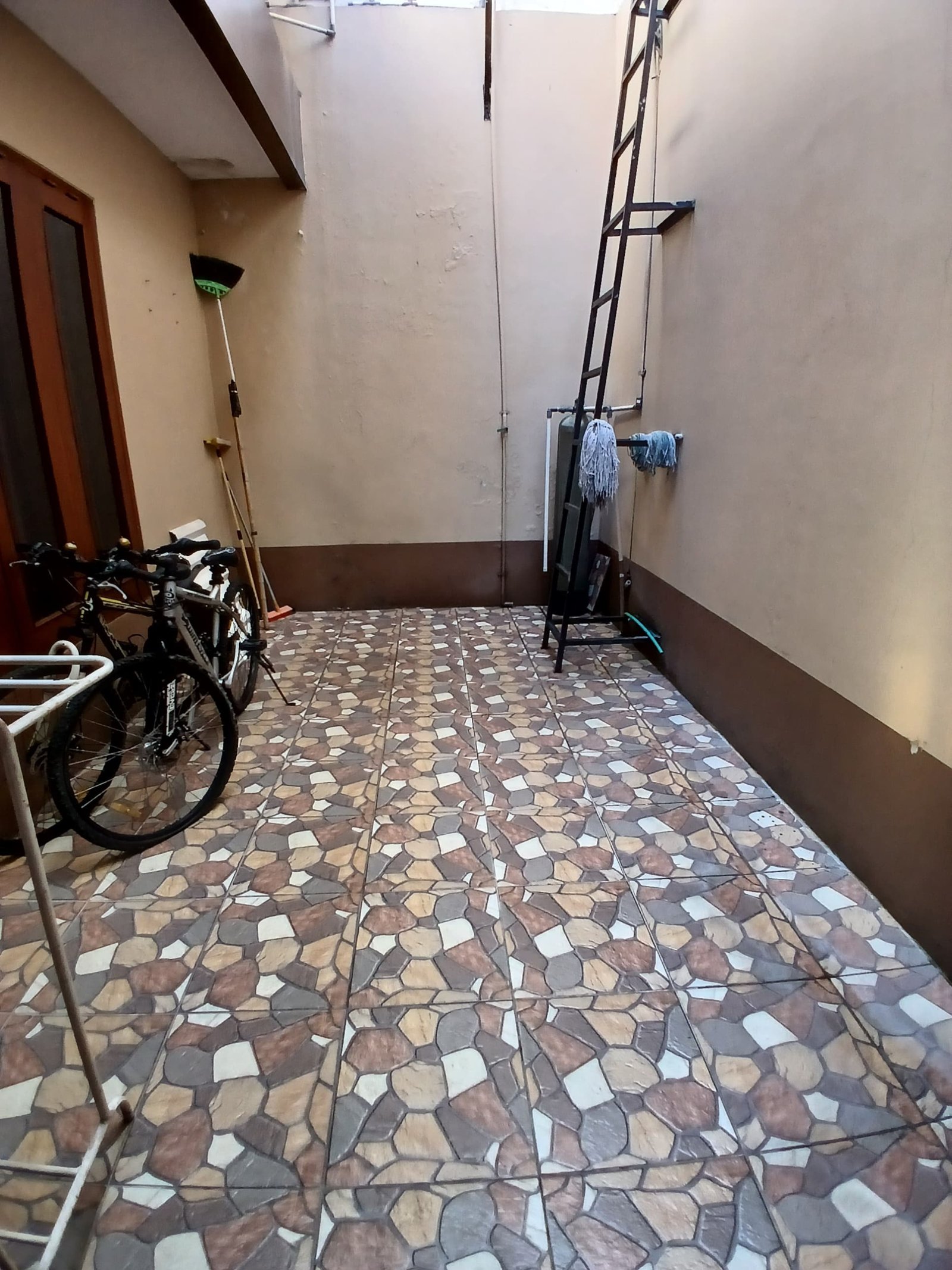 WhatsApp Image 2025-05-30 at 13.20.21 (1)