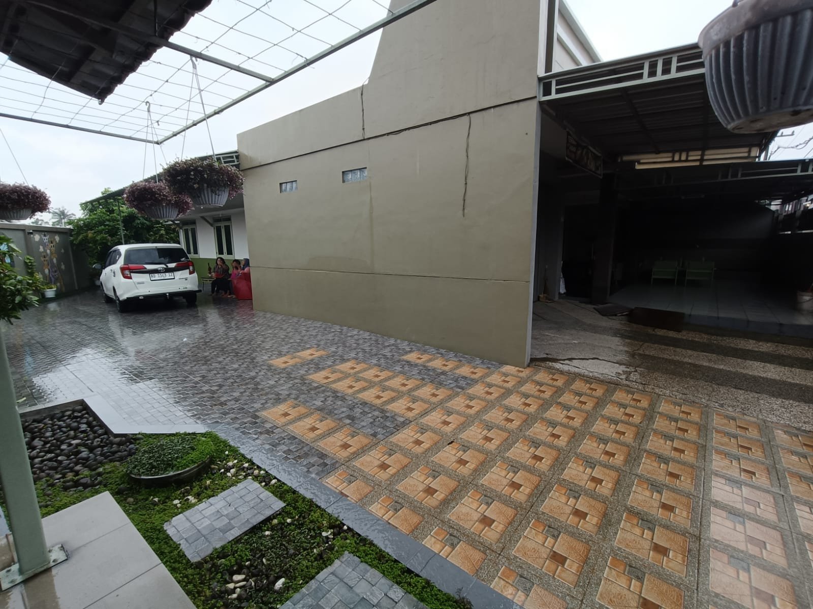 WhatsApp Image 2025-06-05 at 12.52.41 (1)