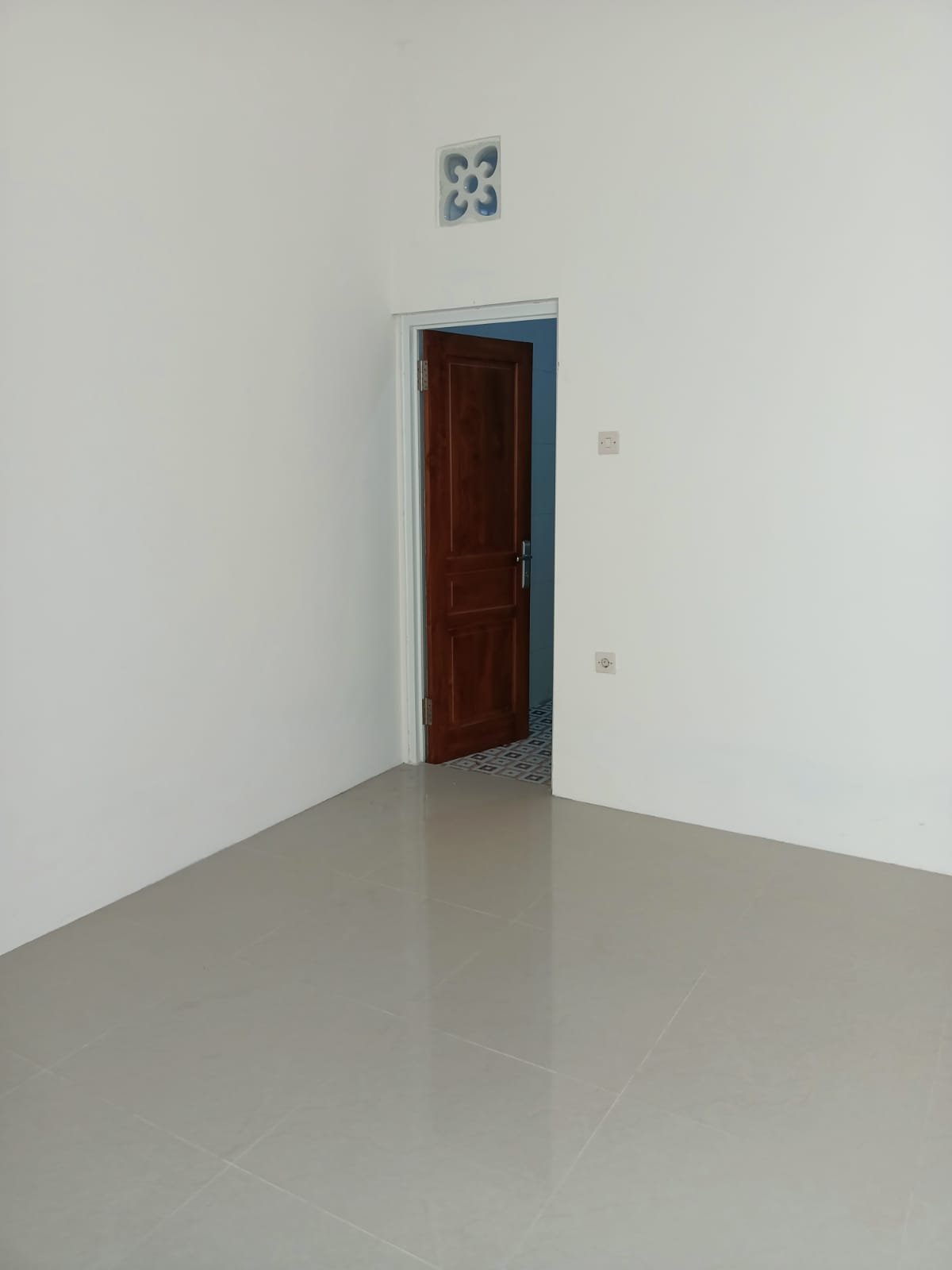 WhatsApp Image 2025-06-07 at 15.27.25 (1)