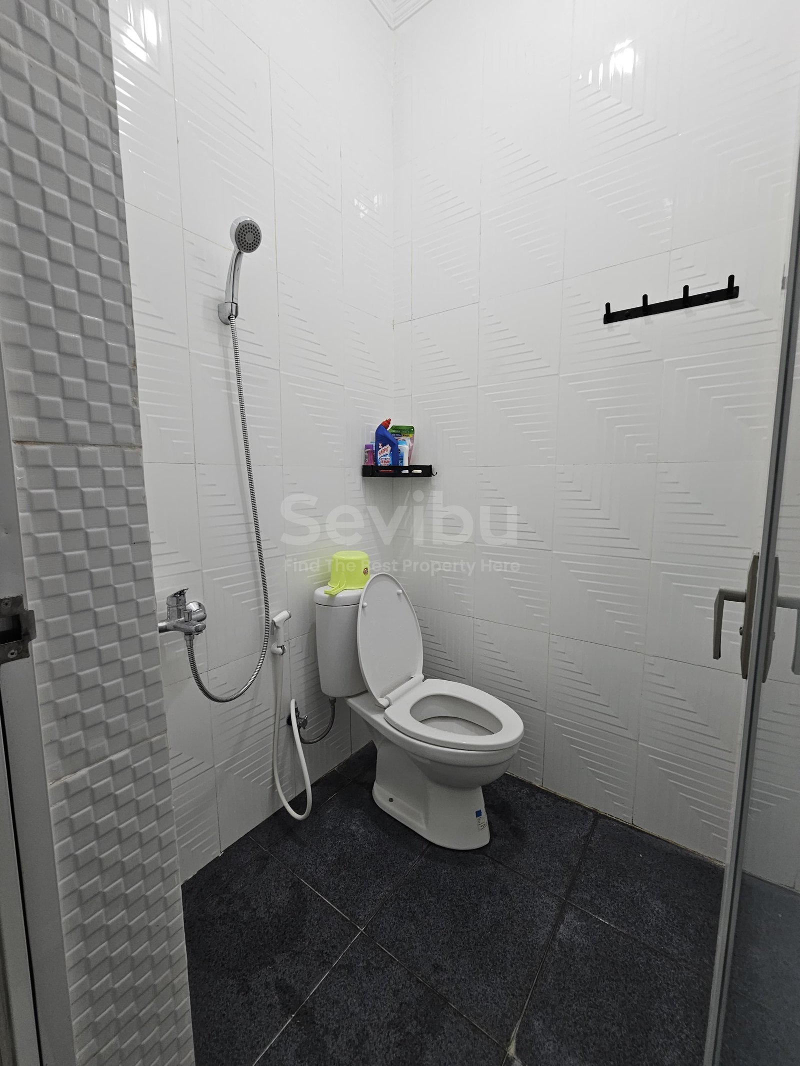 WhatsApp Image 2025-06-13 at 10.08.17 (3)