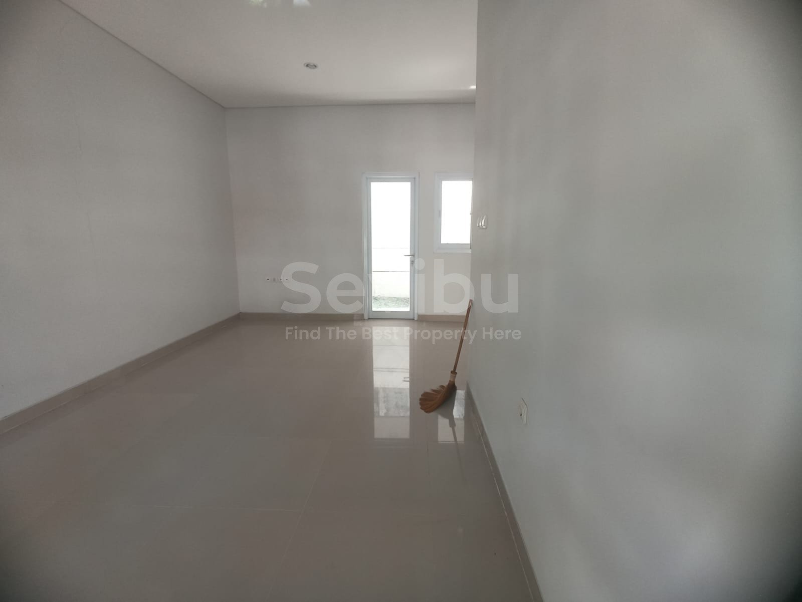 WhatsApp Image 2025-06-26 at 12.21.41 (1)