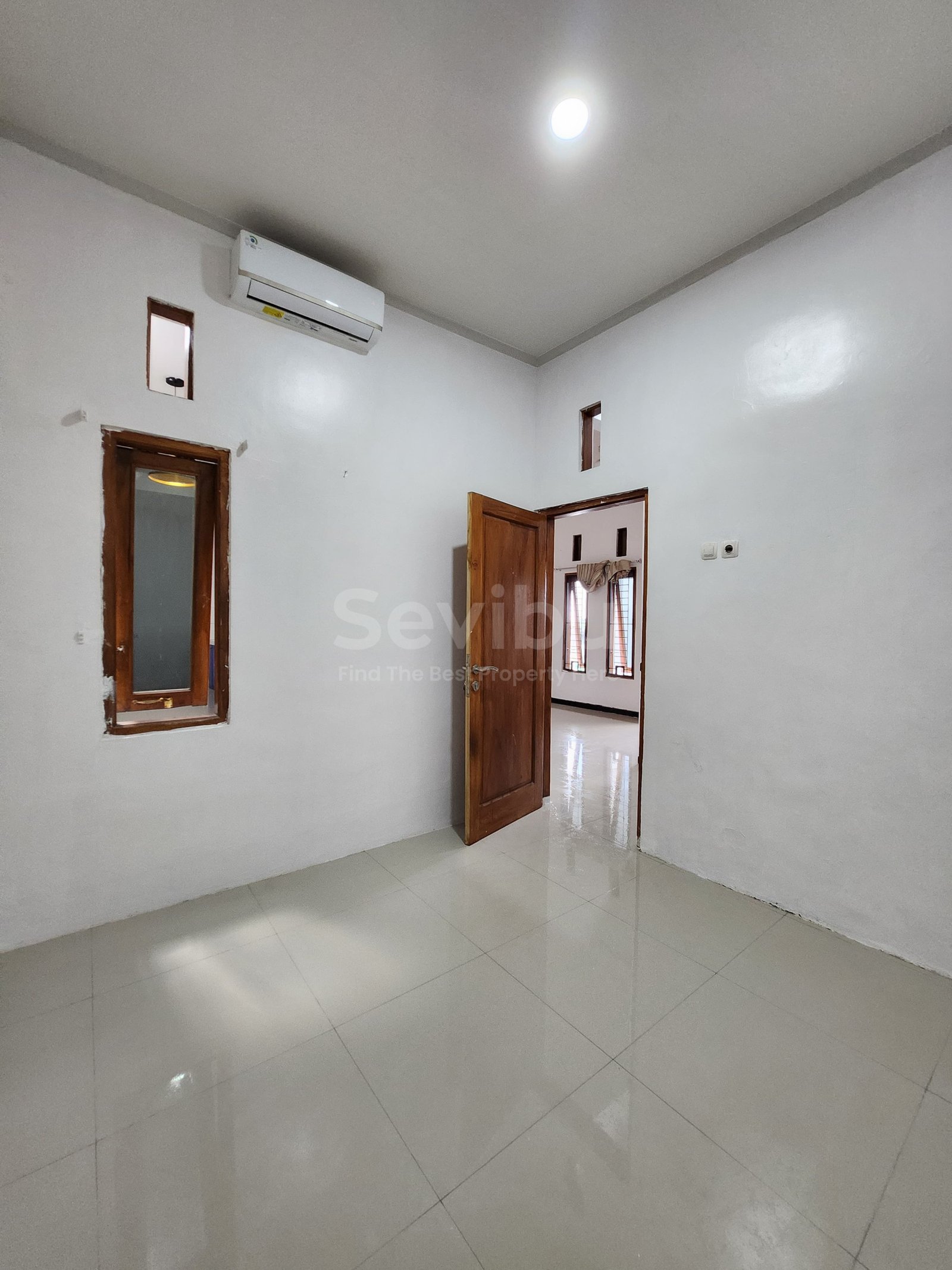 WhatsApp Image 2025-07-07 at 11.00.56 (1)