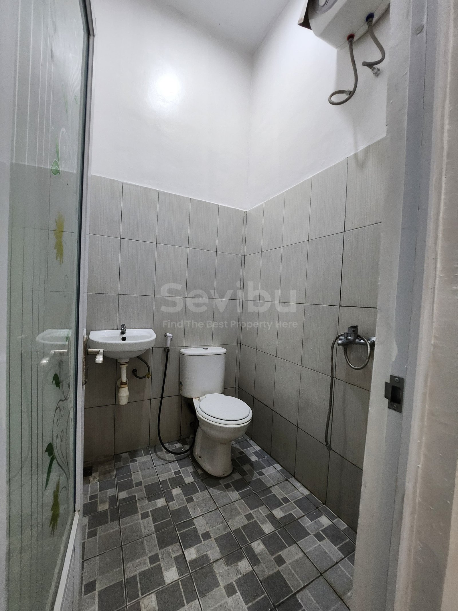 WhatsApp Image 2025-07-07 at 11.00.57 (1)