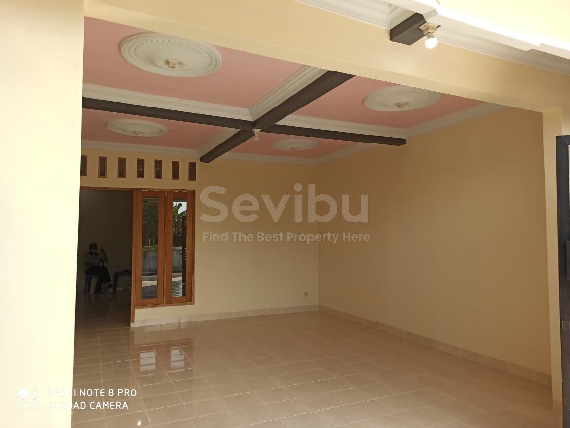 WhatsApp Image 2024-10-14 at 10.17.03 (1)