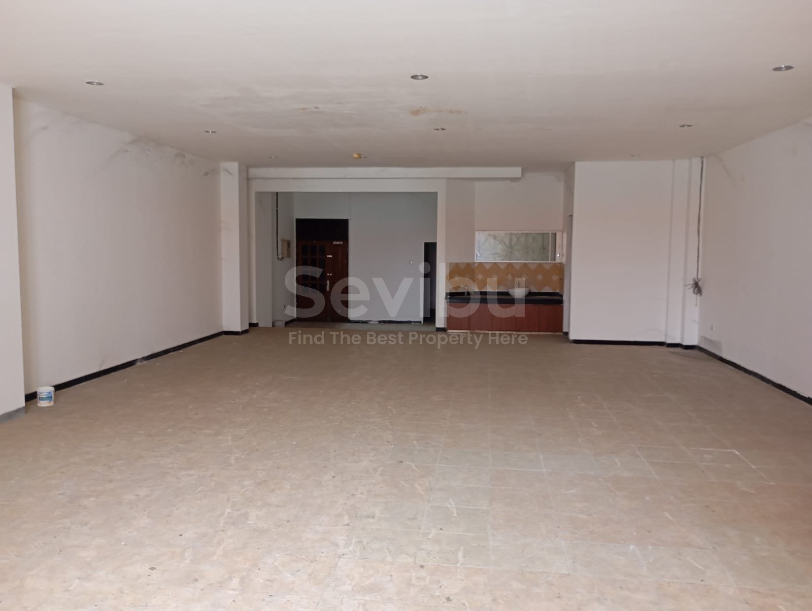 WhatsApp Image 2025-05-14 at 10.42.12 (1)