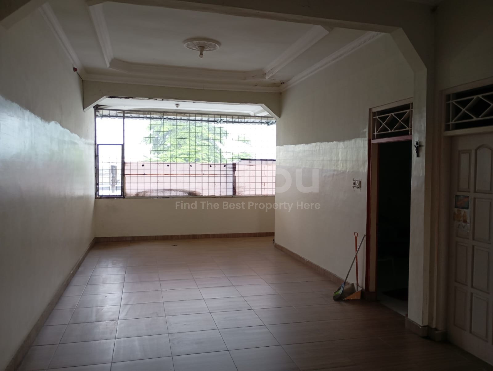 WhatsApp Image 2025-05-14 at 10.44.34 (2)