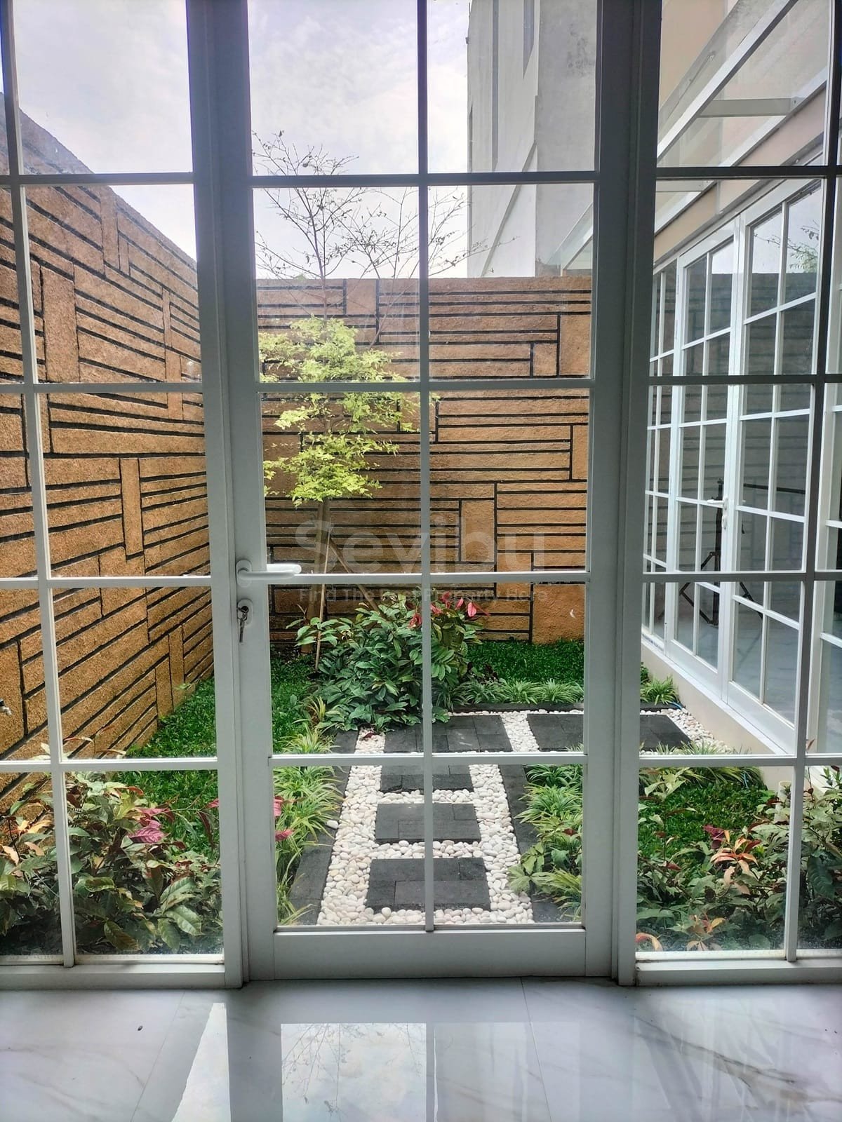 WhatsApp Image 2025-08-13 at 10.47.28 (2)