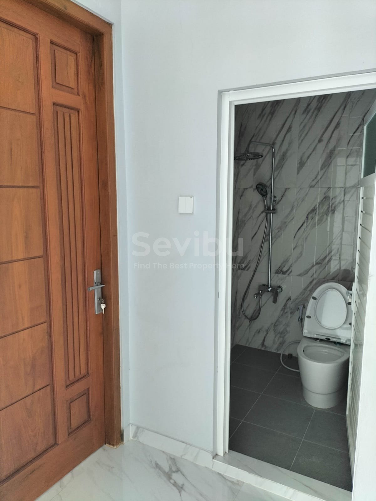 WhatsApp Image 2025-08-13 at 10.47.30 (1)