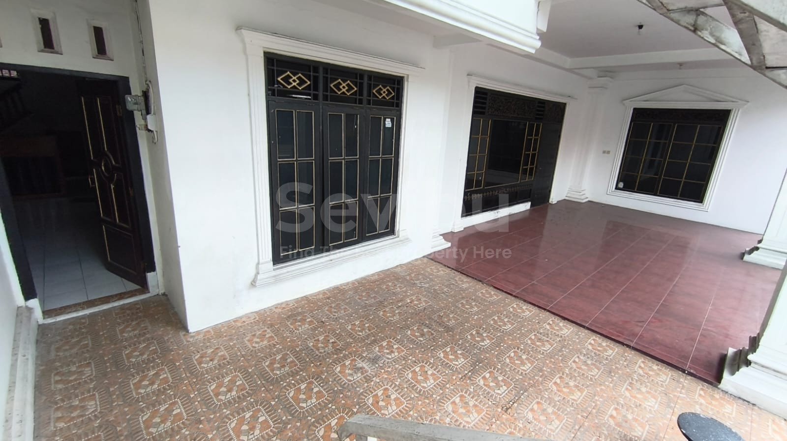 WhatsApp Image 2025-08-22 at 08.34.32