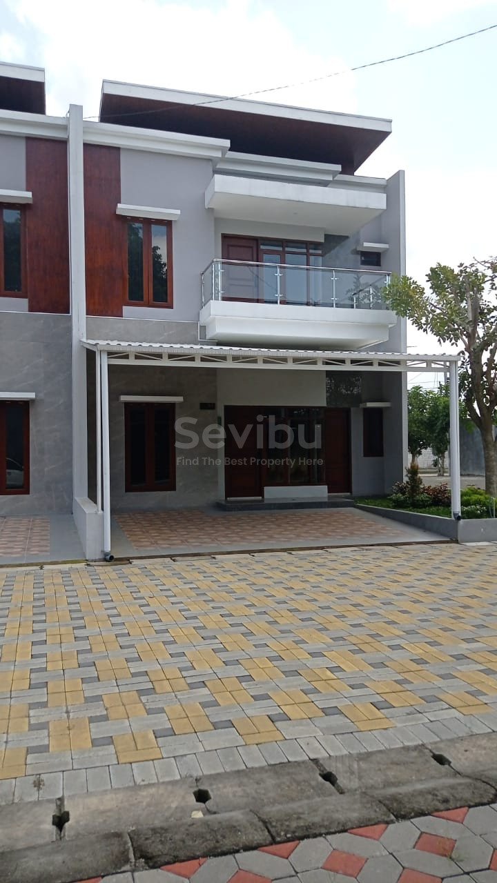 WhatsApp Image 2025-08-29 at 09.50.57