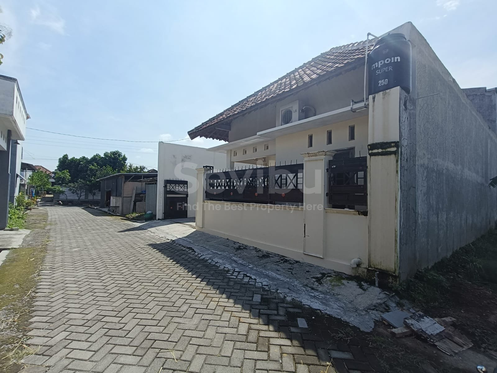 WhatsApp Image 2025-05-03 at 11.58.02