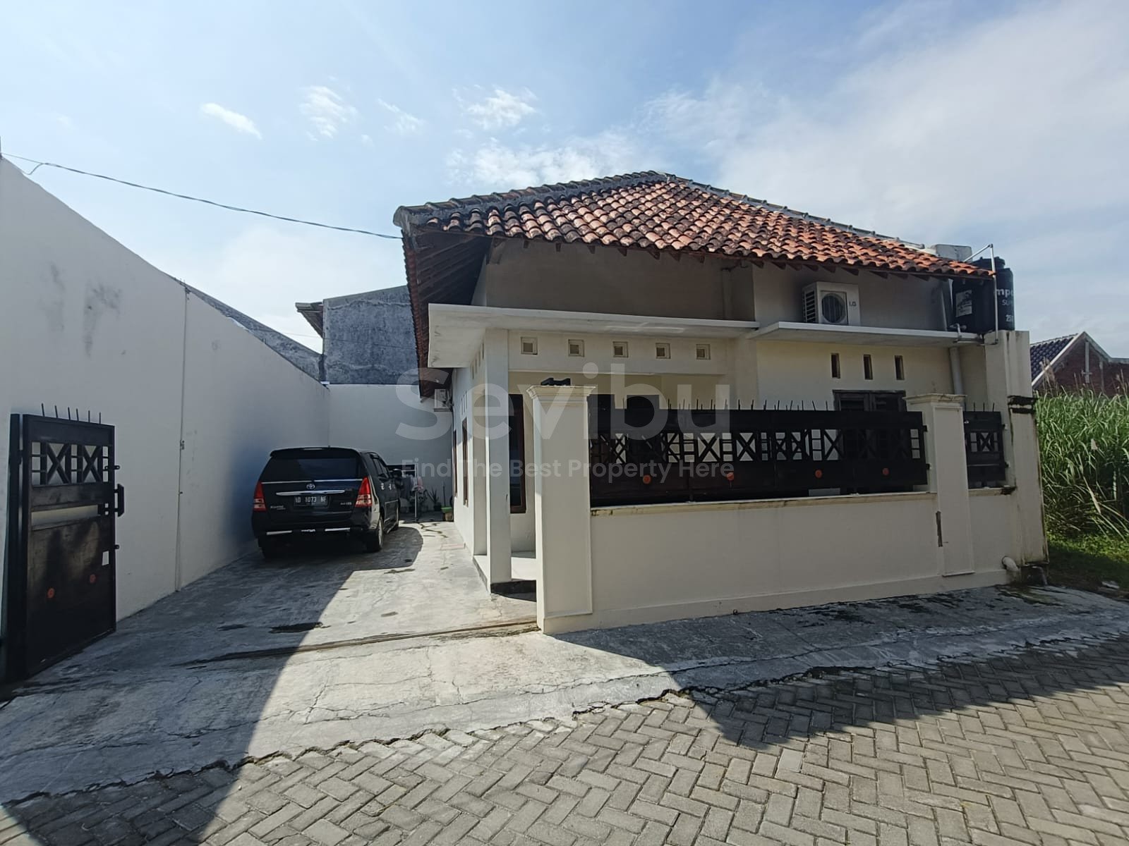 WhatsApp Image 2025-05-03 at 11.58.05 (1)