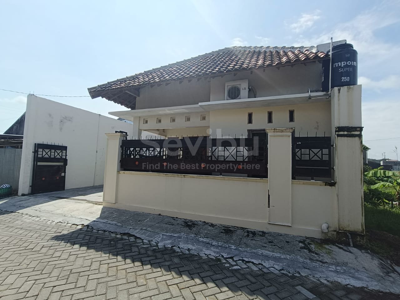 WhatsApp Image 2025-05-03 at 11.58.05